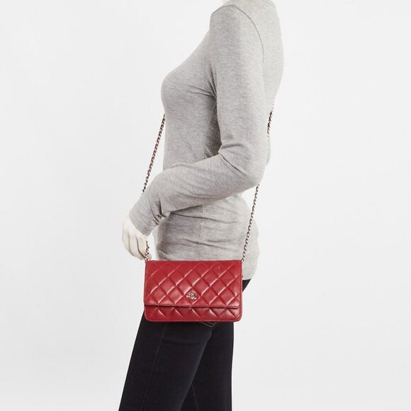 Chanel Red Quilted Lambskin Leather Classic WOC Clutch Bag - Picture 1 of 12